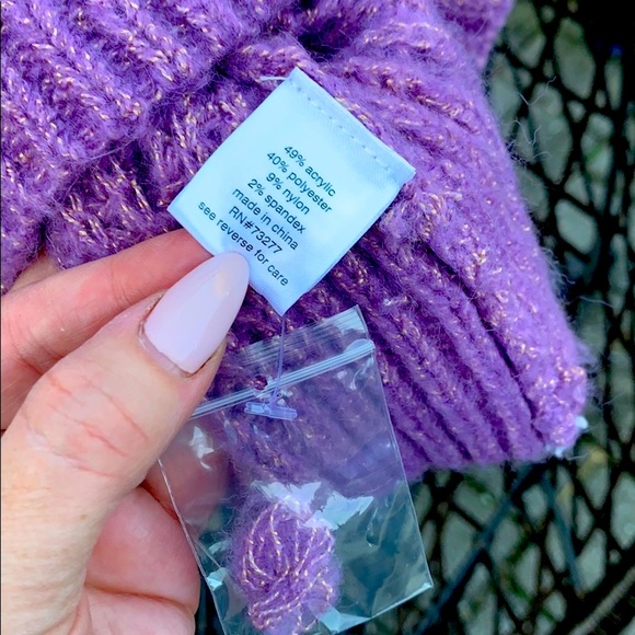 Elizabeth & James  open stitch sweater - Picture 3 of 8